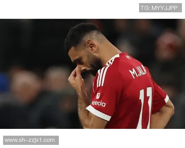 英超赛场再现内鬼拆台惨败0-3卫冕梦碎斯洛特面临更大挑战